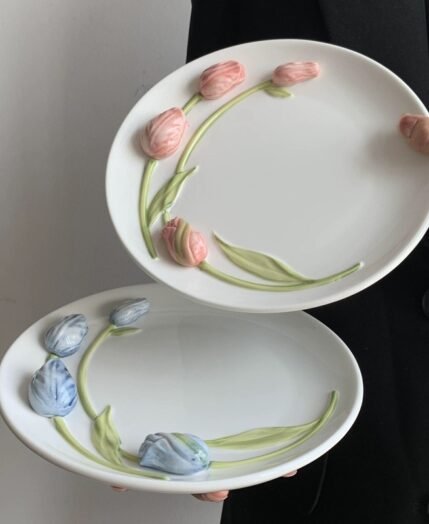 Jinseporcelain Tactile Tulip Dessert Plate — Hand-Sculpted Dutch Bloom Canvas, Museum-Grade Stoneware
