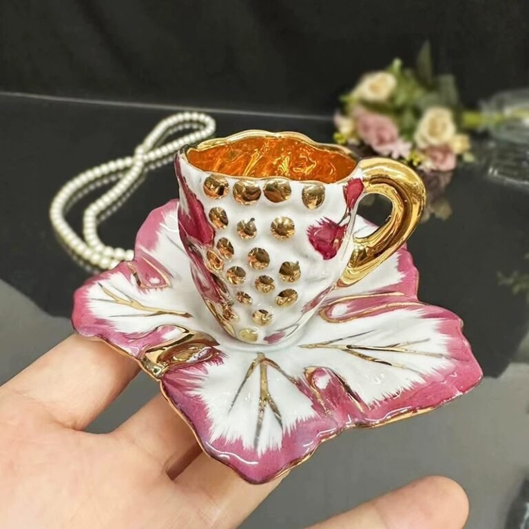 Gilded Ceramic Coffee Cup: Baroque Opulence Meets Modern Rituals